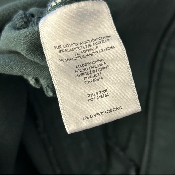 Cabi skinny Jeans 2 - Picture 5 of 9